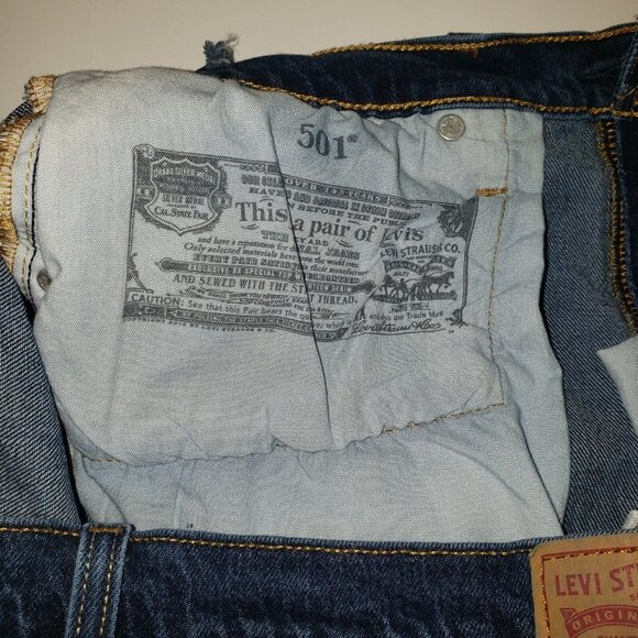 Levi's 501 Cutoff Jean Shorts Women Size W33 Dark Wash Raw Edge Western Country - Picture 12 of 16